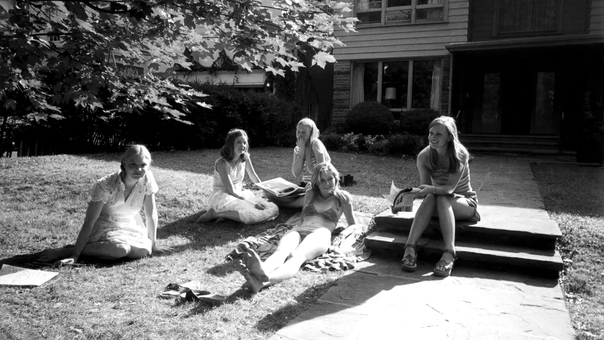 Unraveling the layers of The Virgin Suicides and the ongoing struggle against the male gaze