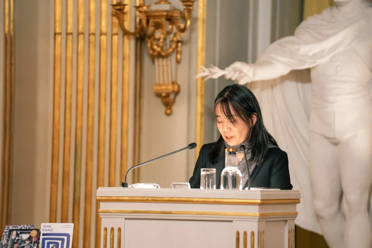 Han Kang delivering her Nobel Prize lecture in literature on 7 December 2024 at the Swedish Academy in
Stockholm. © Nobel Prize Outreach.